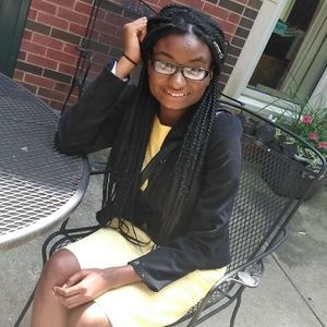 Meet your Posher, Andrika